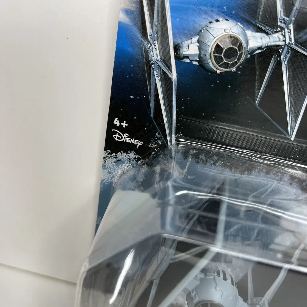 Hot‎ Wheels Star Wars Tie Fighter 2014 New Flight Stand